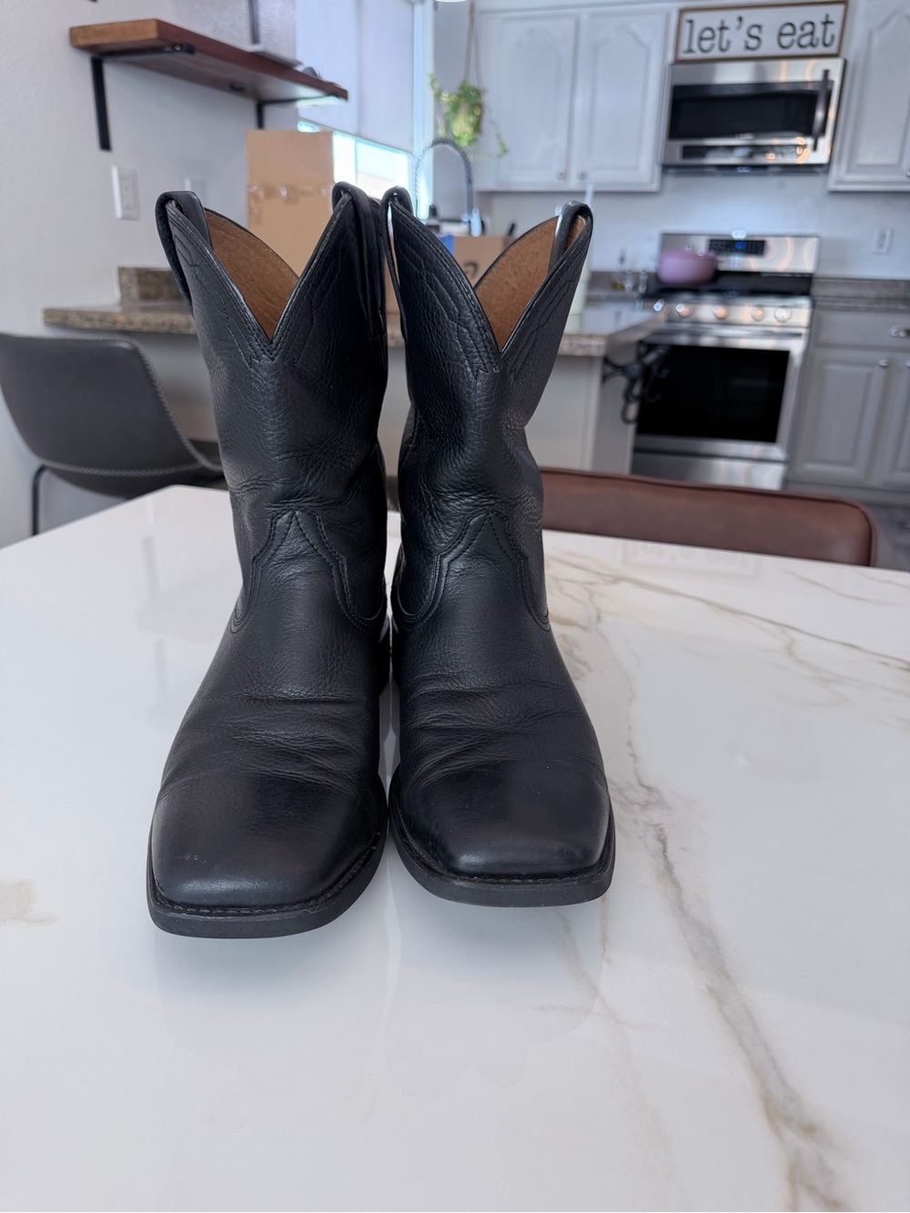 Ariat Black Leather Western Cowboy Boots